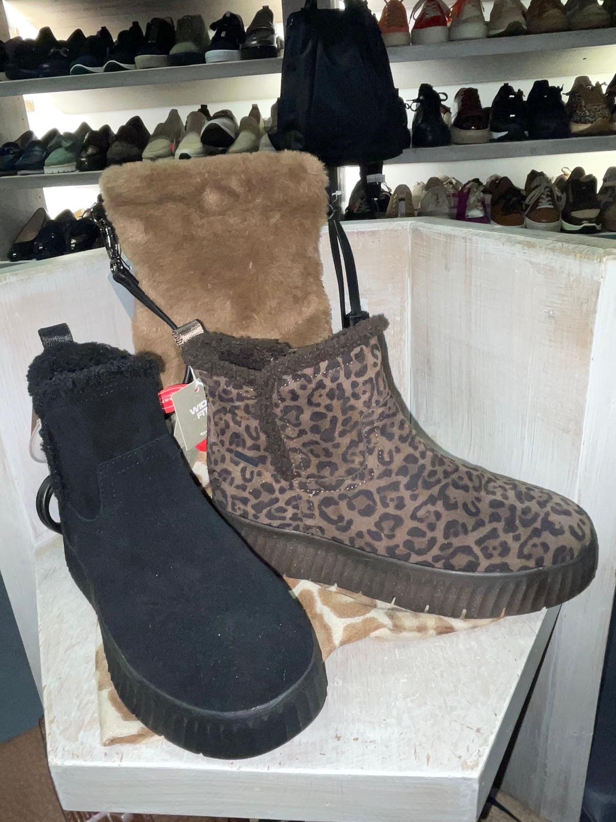 Damenschuhe bei Schuhhaus Öfner in Zirl - Bild 32